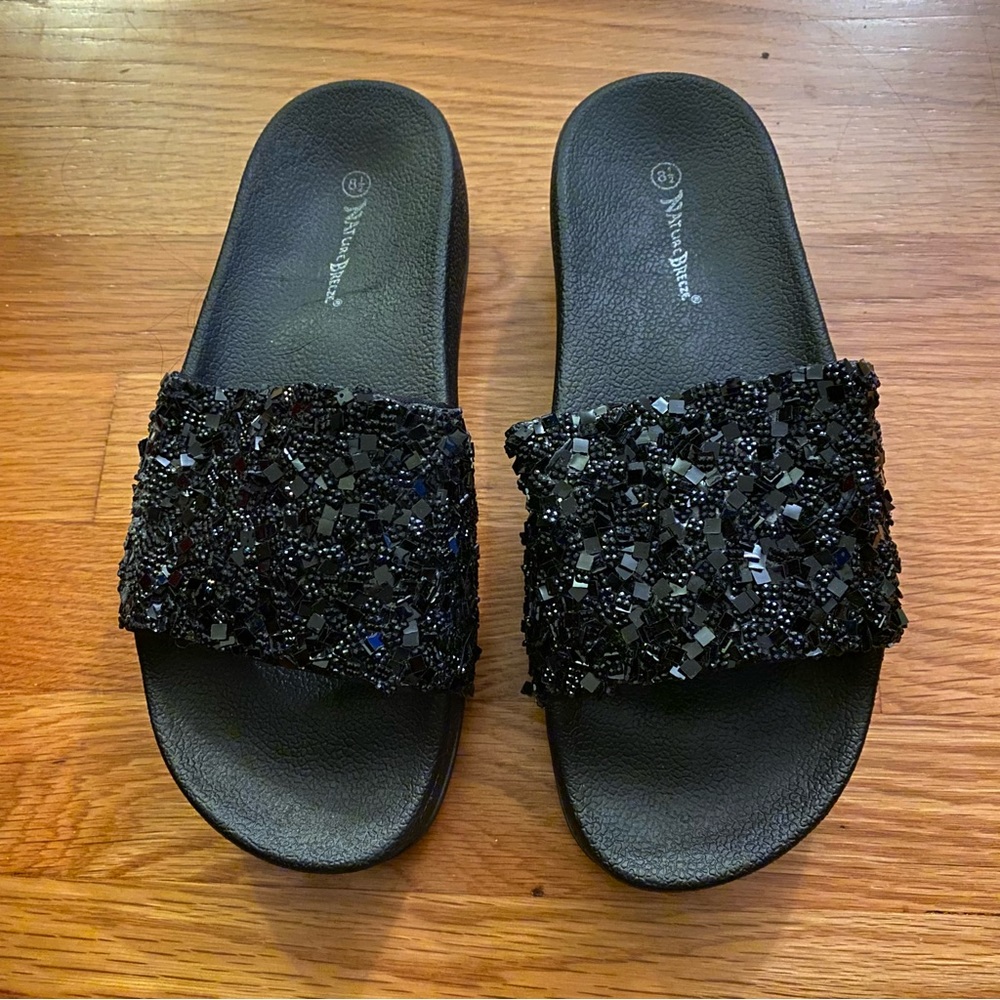 Nature Breeze black embellished sandals slides 8.5 NWOT